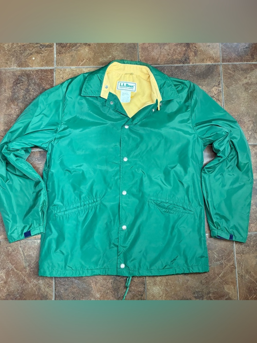 Vintage L.L. Bean USA Made Green Nylon Coach Jacket with Yellow Cotton Lining